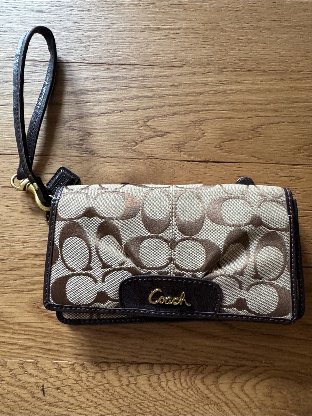 Coach wallet phone holder wristlet